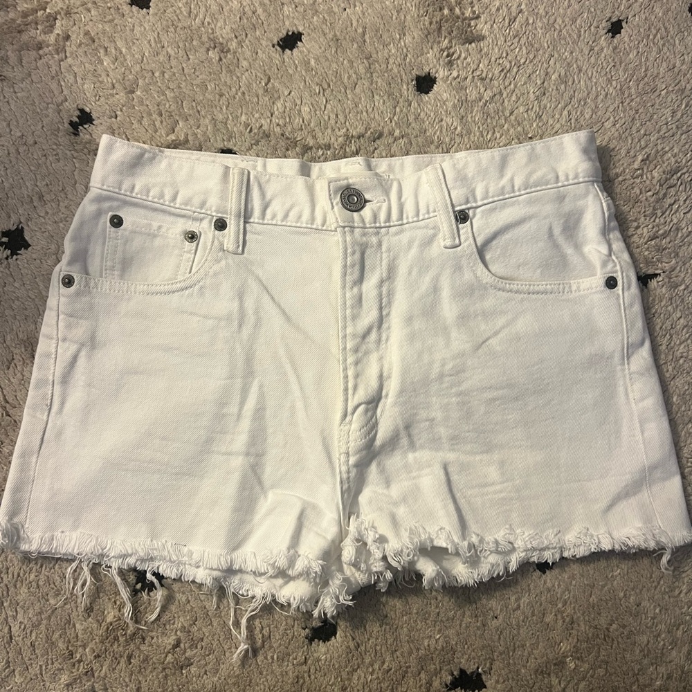 Moussy White Frayed Hem Jean Shorts